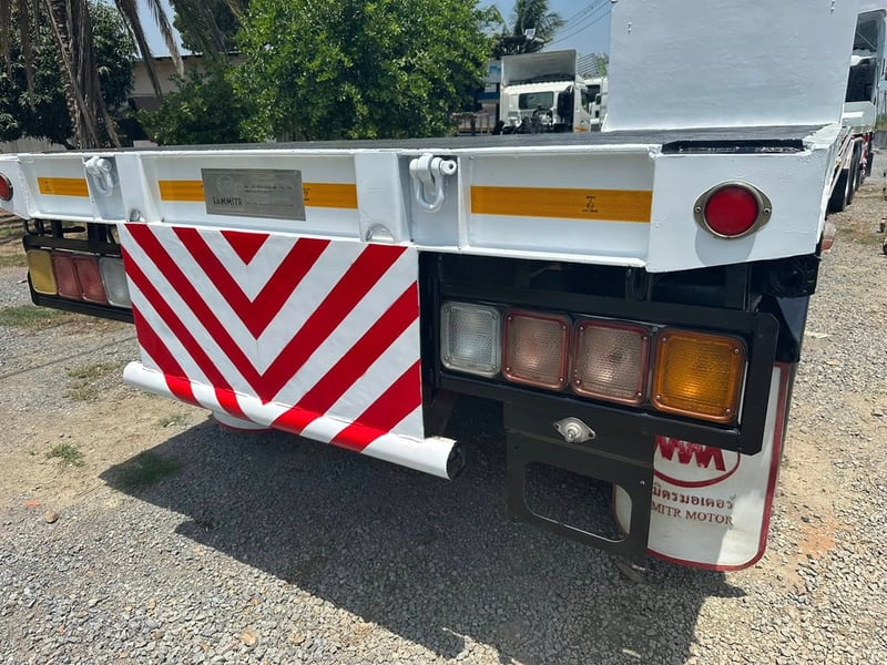 ลูกพ่วง สามเพลา สามมิตรแท้ มือเดียวออกป้ายแดง ปี 55 ราคา 270,000 บาท ลูกพ่วง สามเพลา สามมิตรแท้ มือเดียวออกป้ายแดง ปี 55 ราคา 270,000 บาท