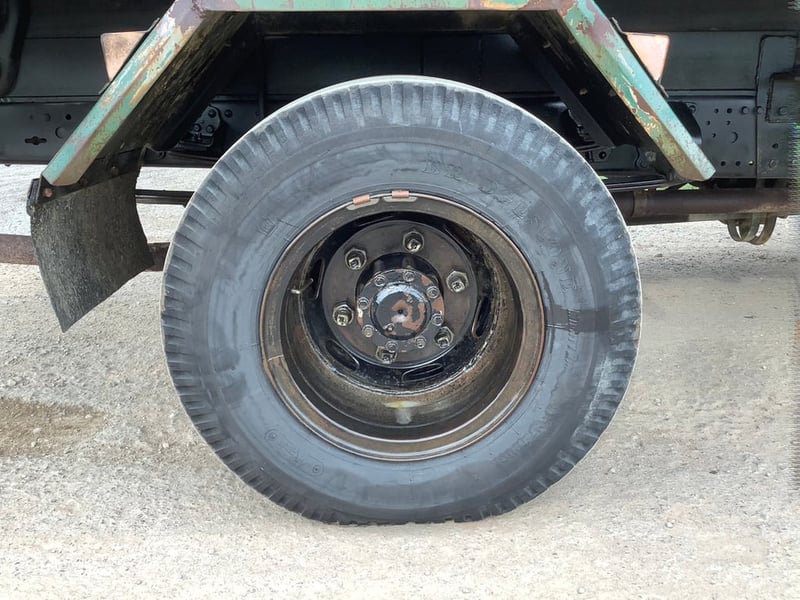 มิตซู 6 ล้อดั้ม 130 แรง กระเช้า ยูโร2 ปี 45  ราคา 290,000 บาทบาท 