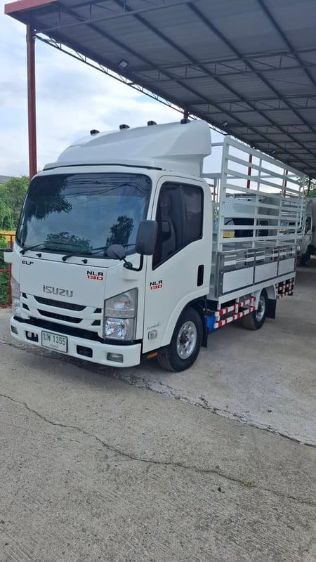 Isuzu NLR 130 คอก ปี62