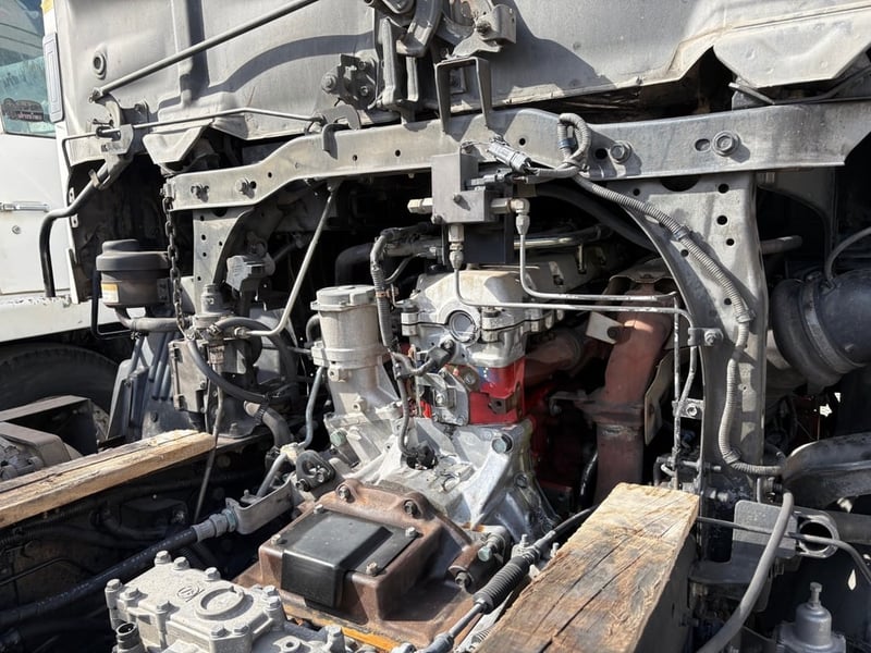 HINO 260 รถบรรทุก 10ล้อ หัวลาก เฉพาะหัว ปี2013