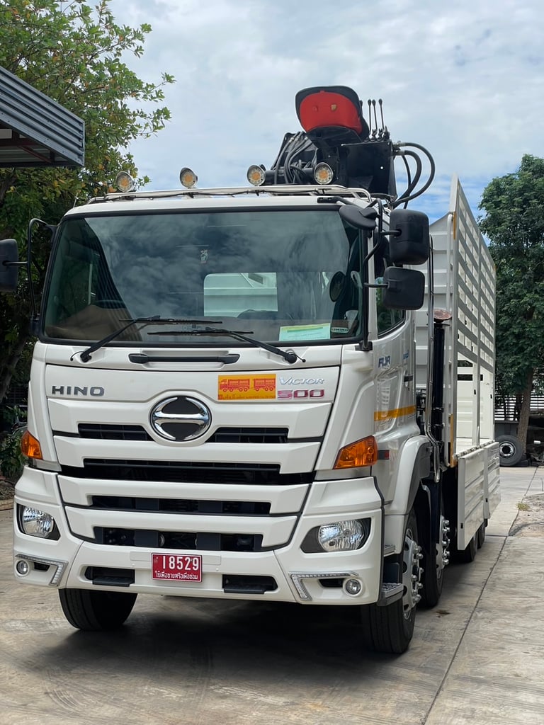 Hino 12 ล้อคอก พร้อมเฮียบ รถสภาพป้ายแดง รถยังไม่ได้จดทะเบียน