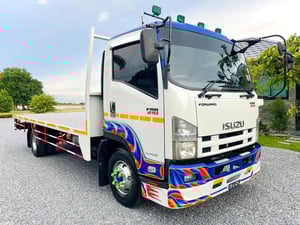 6 ล้อ ISUZU FRR 210 แรงเทอร์โบ ปี 2554 ยาว 5.60 กว้าง 2.45 เมตร 