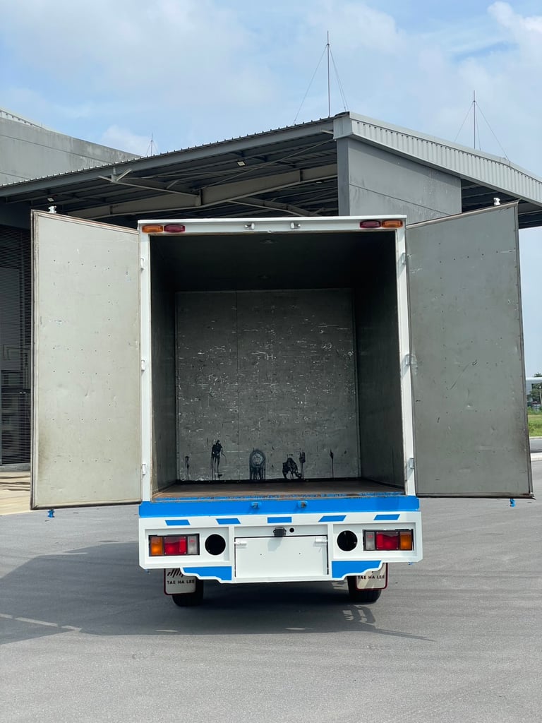 ISUZU NLR130 ตู้ทึบ ปี65 ISUZU NLR130 ตู้ทึบ ปี65