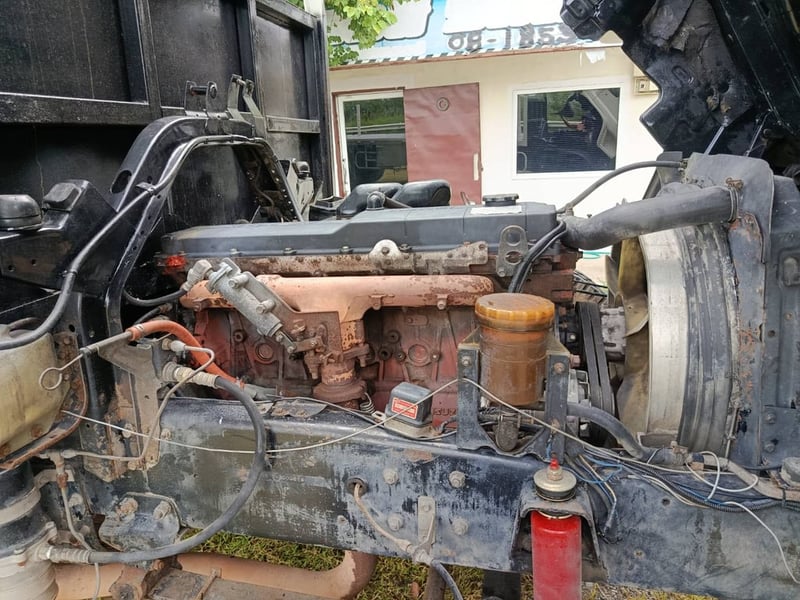 Isuzu 6 ล้อ พื้นเรียบ ปี 45 ยาว 7.2ม.