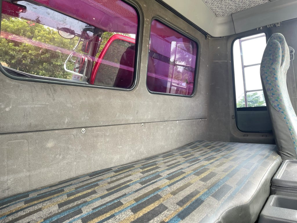 6 ล้อ HINO FD1J เครื่อง 195 แรง ปี 2554 