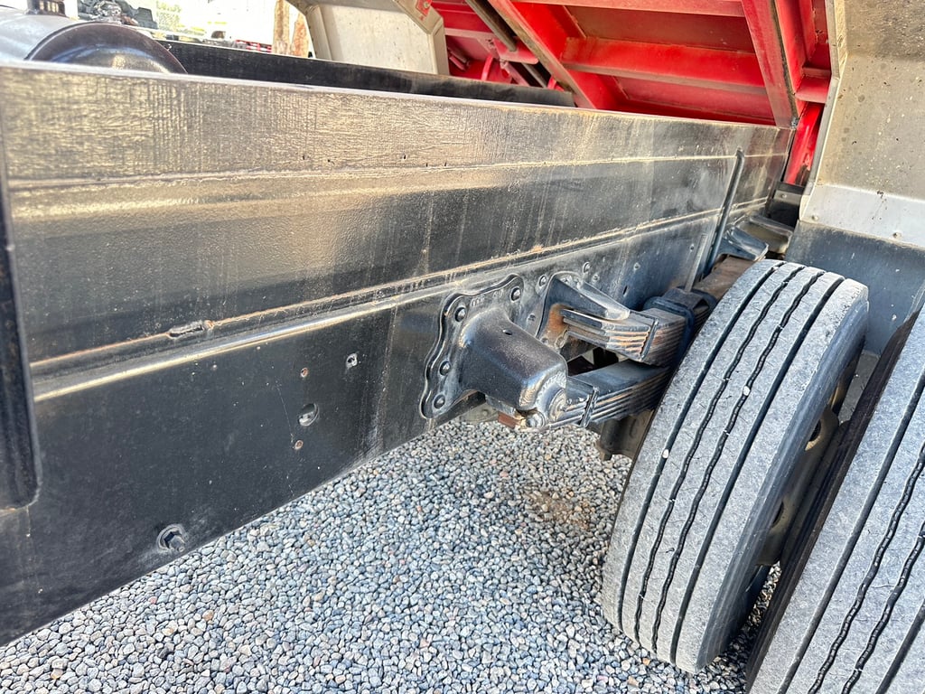 Hino mega 210 ปี64 ไมล์ 5x,xxx กระบะดั้มยาว 5เมตร