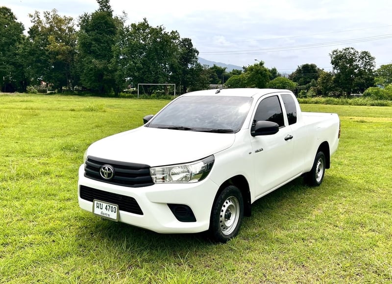 Toyota REVO 2.4 ปี 2016  รถสวยๆ  เล่มพร้อมโอน 