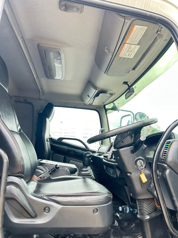 10ล้อHINO รุ่นFL8j เครือง260 กระบะบรรทุกยาว7.5ม.  