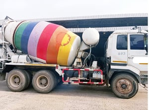 #883 NISSAN CD45V 275แรงม้า รถบรรทุก โม่ผสมปูน ปี1992