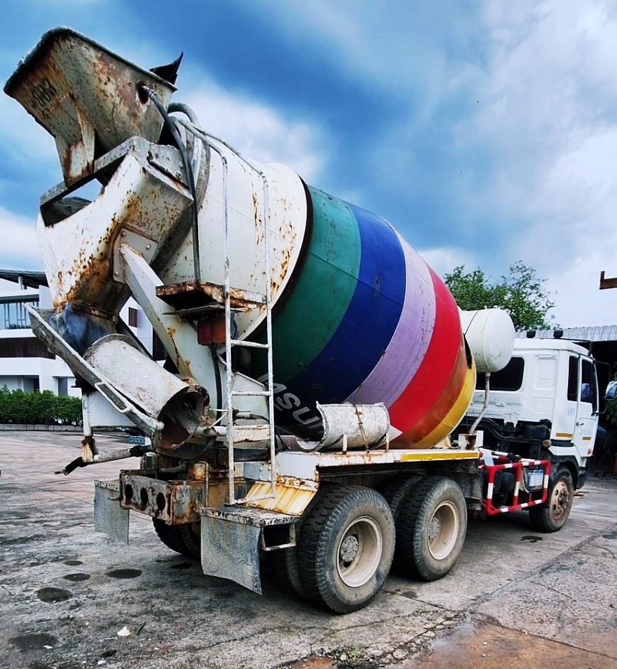 #883 NISSAN CD45V 275แรงม้า รถบรรทุก รถโม่ผสมปูน ปี1992 #883 NISSAN CD45V 275แรงม้า รถบรรทุก รถโม่ผสมปูน ปี1992