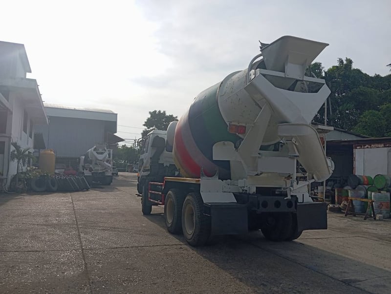 #812 NISSAN CD450VN-05032 220แรงม้า รถบรรทุก อื่นๆ โม่ผสมปูน ปี2013