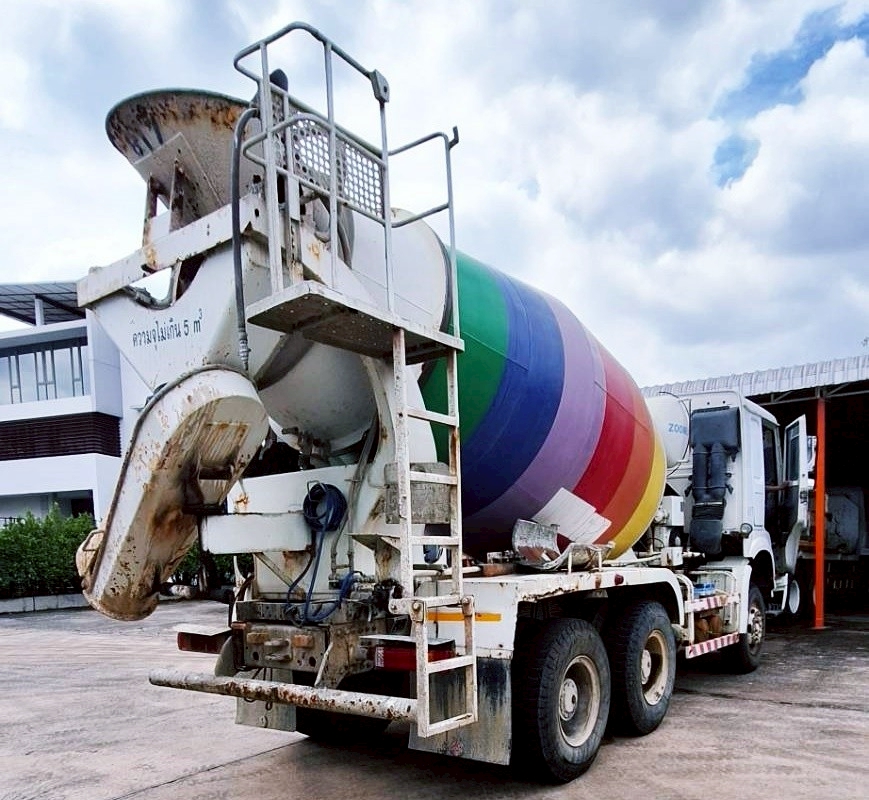 #817 SINOTRUK ZZ1257N3247C 340แรงม้า รถบรรทุก อื่นๆ โม่ผสมปูน ปี2014 #817 SINOTRUK ZZ1257N3247C 340แรงม้า รถบรรทุก อื่นๆ โม่ผสมปูน ปี2014