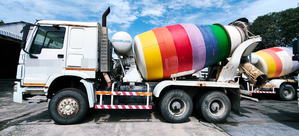 #817 SINOTRUK ZZ1257N3247C 340แรงม้า รถบรรทุก รถโม่ผสมปูน ปี2014 #817 SINOTRUK ZZ1257N3247C 340แรงม้า รถบรรทุก รถโม่ผสมปูน ปี2014