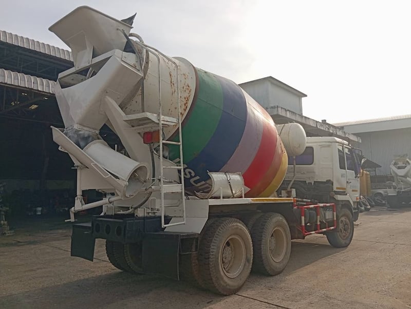 #812 NISSAN CD450VN-05032 220แรงม้า รถบรรทุก อื่นๆ โม่ผสมปูน ปี2013