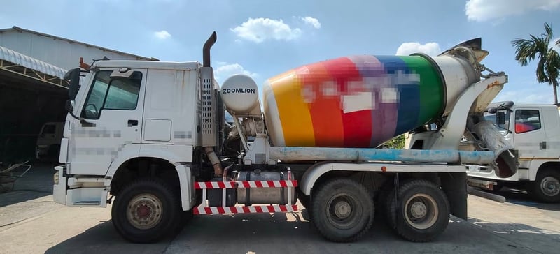 #824 SINOTRUK ST ZZ1257N3247C รถโม่ผสมปูน ปี2014