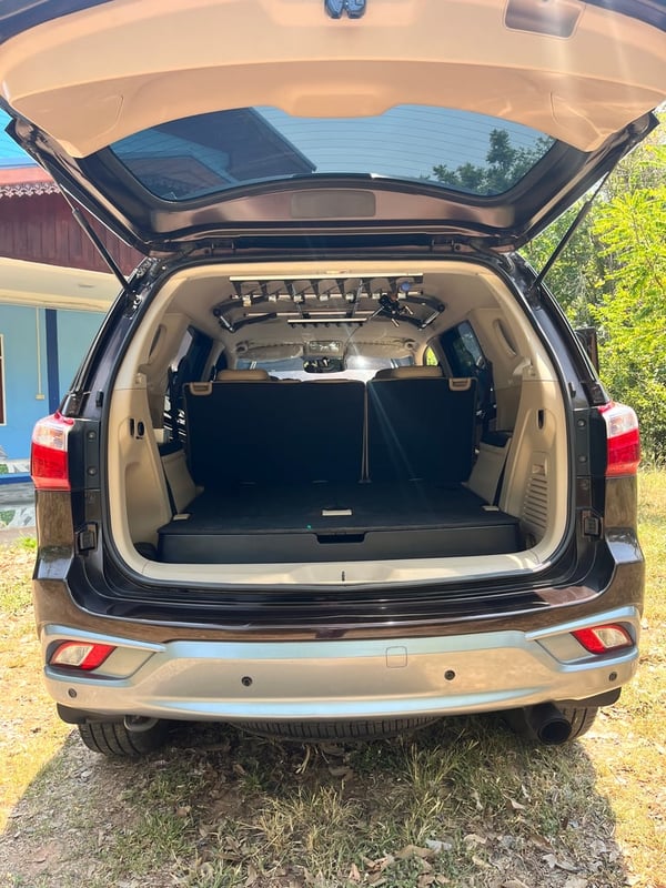 รถครอบครัว รถบ้าน สภาพดี👍คนเกาหลีขับ ดูแลเช้คเครื่องยนต์อะไหล่ตลอด สนใจสอบถามได้ค่ะ สินค้าอยู่ที่โกสุมพิสัย มหาสารคาม