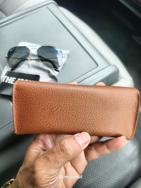 ขายแว่นตา rayban งานอิตาลีครับ size 55 สภาพ 75% ขายแว่นตา rayban งานอิตาลีครับ size 55 สภาพ 75%