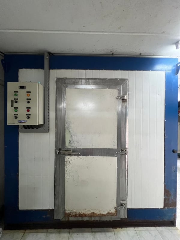 ต้องการขายเครื่องฟรีซดราย ขนาด 150 ลิตร พร้อม ห้องเย็น ขนาดความจุ 2-3 ตัน