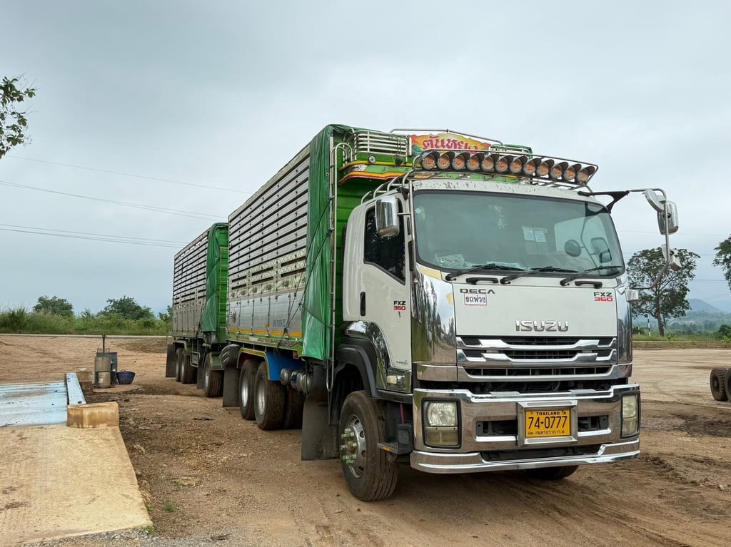 ISUZU FXZ 360แรงม้า รถบรรทุก 10ล้อ พ่วงแม่ลูก ปี2023 ISUZU FXZ 360แรงม้า รถบรรทุก 10ล้อ พ่วงแม่ลูก ปี2023