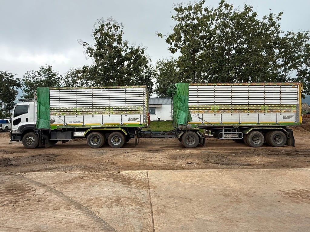 ISUZU FXZ 360แรงม้า รถบรรทุก 10ล้อ พ่วงแม่ลูก ปี2023 ISUZU FXZ 360แรงม้า รถบรรทุก 10ล้อ พ่วงแม่ลูก ปี2023