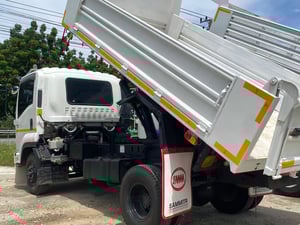 ขาย-รถ6ล้อ isuzu FRR 210  กะบะดั้มพร้อมใช้งาน