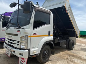 ขาย-รถ6ล้อ isuzu FRR 210  กะบะดั้มพร้อมใช้งาน