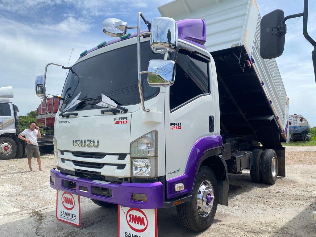 ขาย-isuzu FRR210 พร้อมใช้งาน ขาย-isuzu FRR210 พร้อมใช้งาน