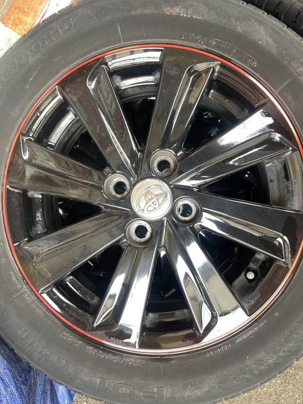 ขายแม็กพร้อมยาง สภาพดี!!