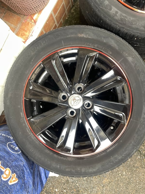 ขายแม็กพร้อมยาง สภาพดี!!