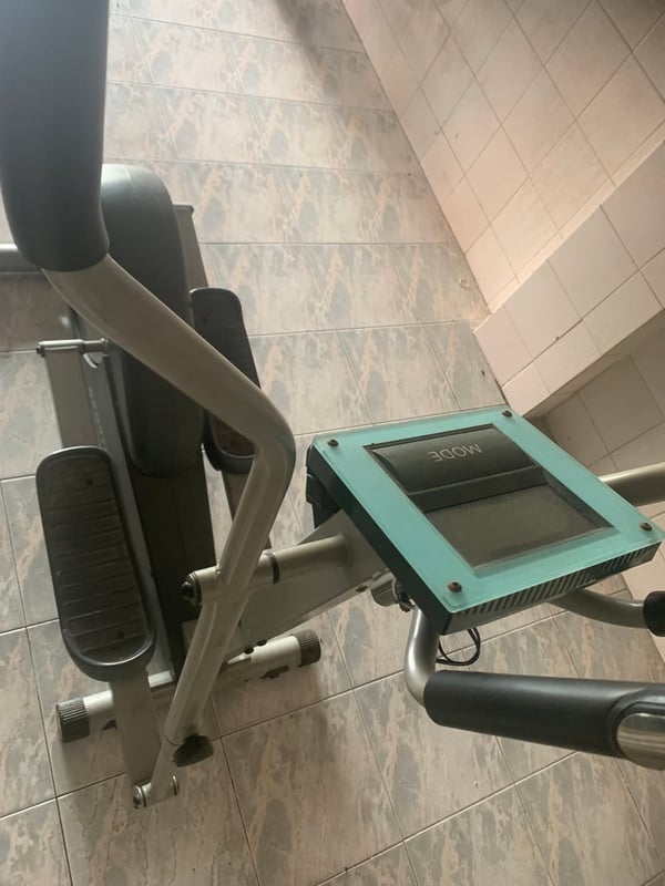 เครื่องออกำลังกาย วิ่งกึ่งสเต็ป