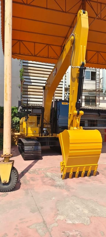 รถขุด CAT 313GC NEW สนใจติดต่อ ปิ่น ศุภสุตา 089-925-7129