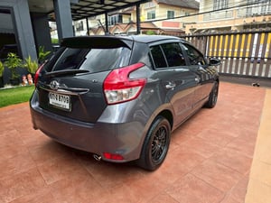 TOYOTA Yaris 1.2G auto ปี 2017 รุ่น TOP