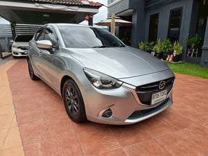 Mazda 2 Skyactiv 1.3 High Connect AT ปี 2019