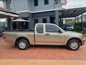 ISUZU D-MAX 2.5 DI  TURBO SX ปี 2004 เกียร์MT