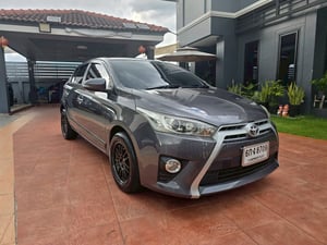 TOYOTA Yaris 1.2G auto ปี 2017 รุ่น TOP