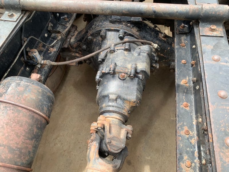 แยกอะไหล่