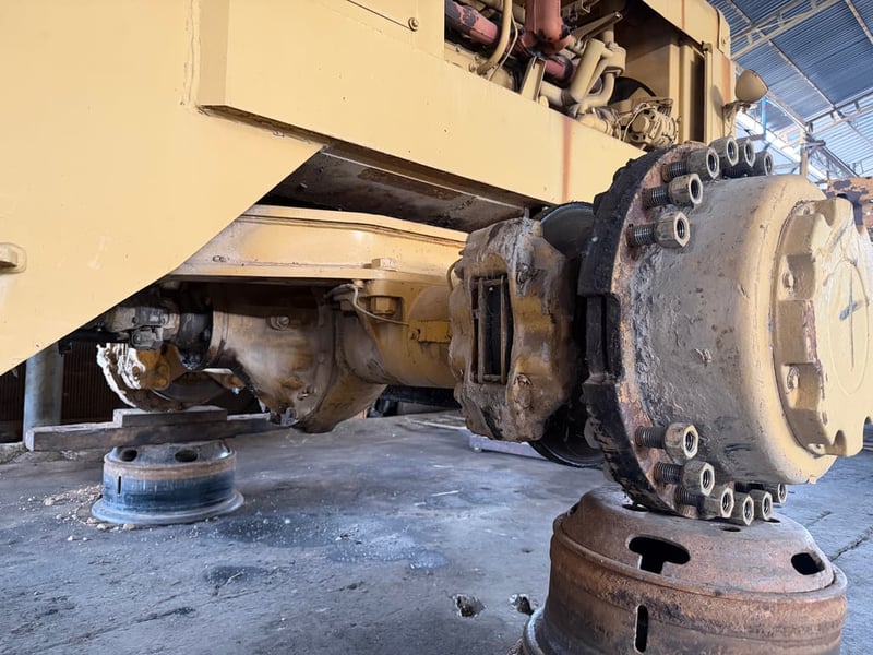 แยกอะไหล่รถตัก