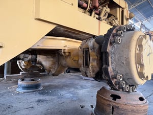 แยกอะไหล่รถตัก