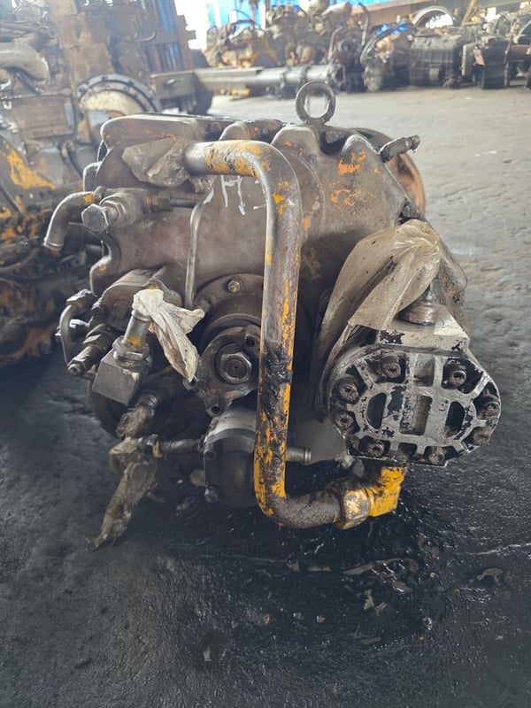 ขายทอร์คพร้อมปั้มรถตักjh30