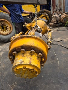 ขายเสื้อเพลาหลังรถตักkomatsu jh30 