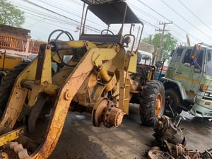 แยกอะไหล่