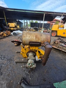 ขายเครื่องแม็คโครkomatsu 3d94-2 ขายเครื่องแม็คโครkomatsu 3d94-2