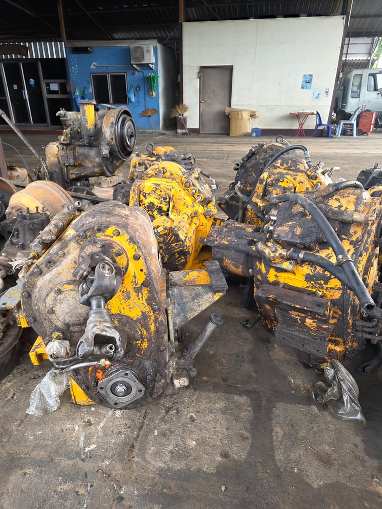 ขายเกียร์รถตักkomatsu jh30  jh63 