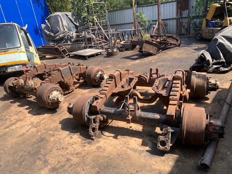 ชุดเพลาโบกี้ ตัดจาก หางเซมิดั้ม 