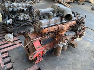 ขายเครื่องHINO EM100 220แรง พร้อมใช้งาน ขายเครื่องHINO EM100 220แรง พร้อมใช้งาน