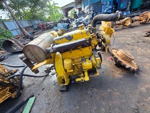 ขายเครื่องแม็คโครkomatsu 3d94-2 ขายเครื่องแม็คโครkomatsu 3d94-2