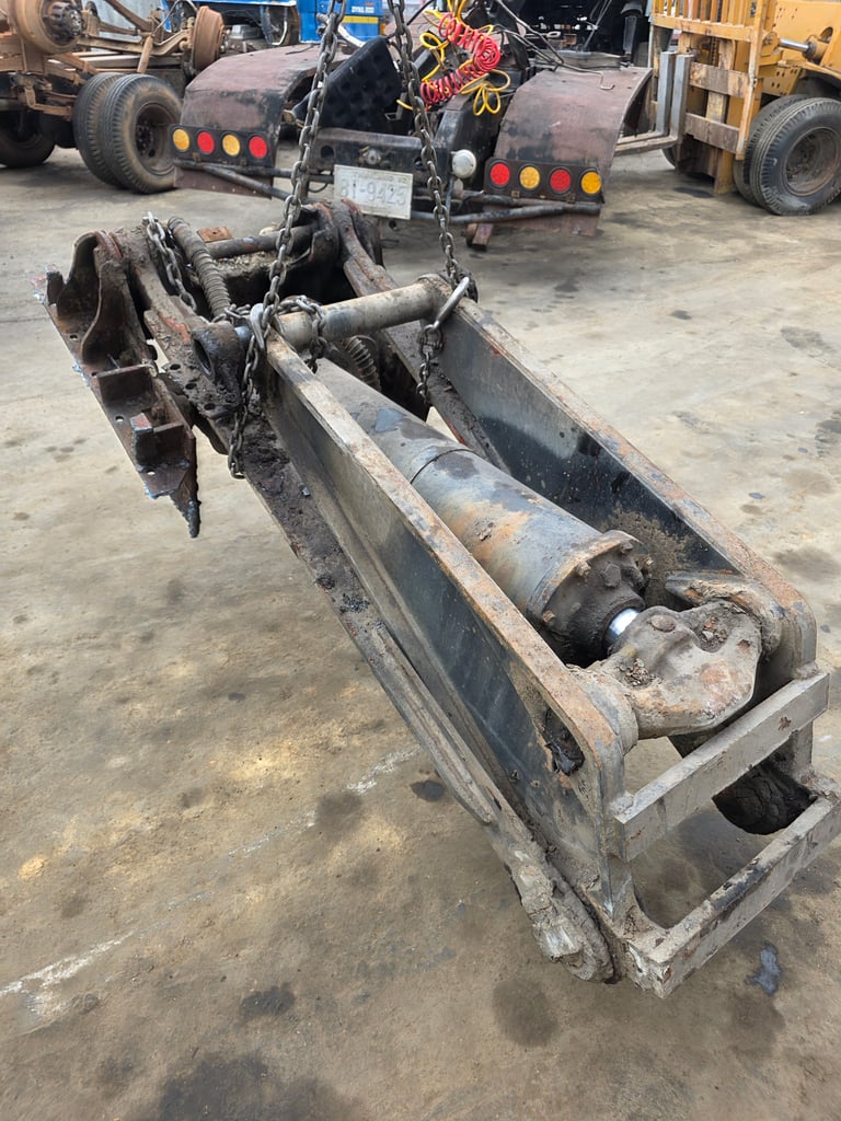 ขายดั้ม12ตันพร้อมปั้มปั่น ขายดั้ม12ตันพร้อมปั้มปั่น