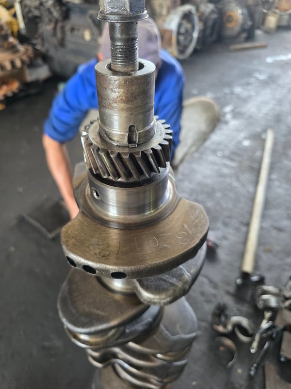 ขายข้อเหวี่ยงkomatsu 6d95l-tข้อสแตนดาร์ด ขายข้อเหวี่ยงkomatsu 6d95l-tข้อสแตนดาร์ด