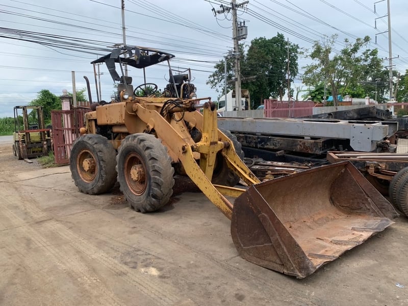 แยกอะไหล่