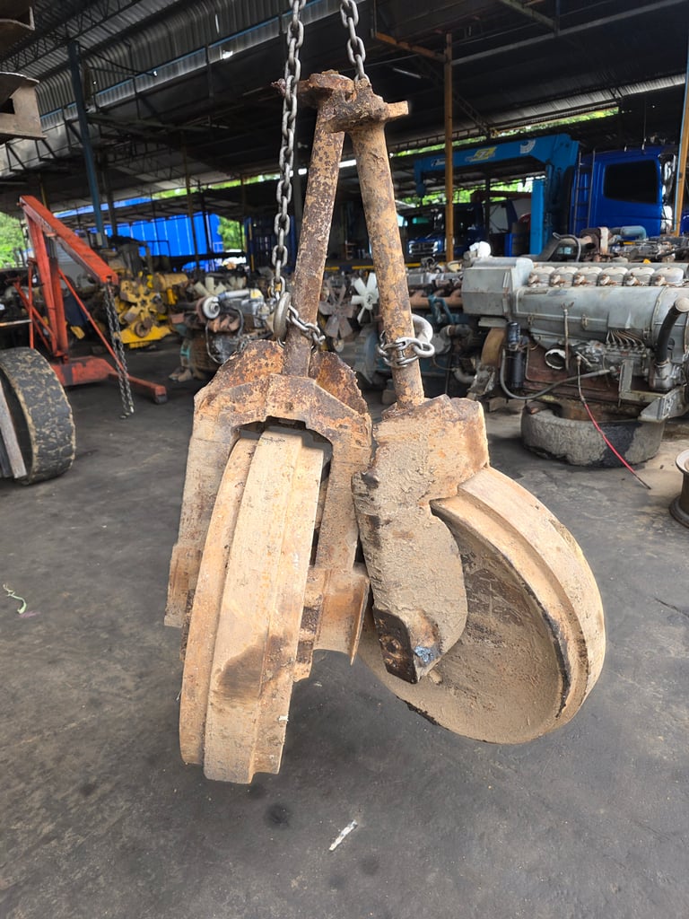 ขายล้อนำแทรคเตอร์Komatsu d40-1 